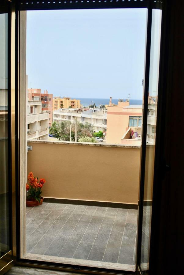 Appartamento Scirocco Tramontana Gallipoli Bagian luar foto